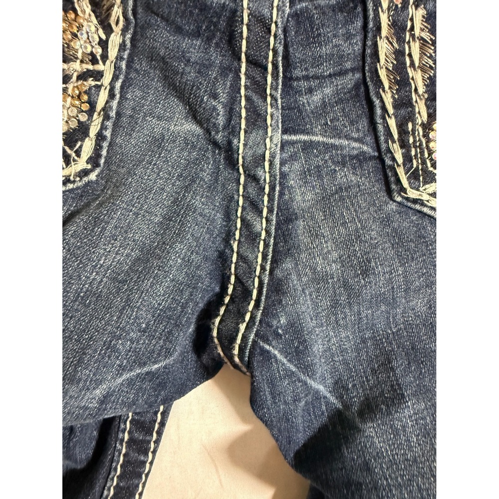 Miss Me Mid Rise Easy Cropped Jeans Dark Wash Rhinestone Embellished Size 28 - Picture 7 of 10
